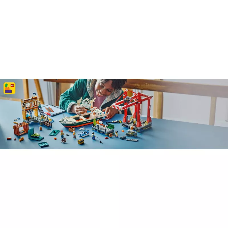 LEGO CITY 60422 Ostas piestātne ar kravas kuģi
