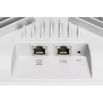 LANCOM LX-7300 9300 Mbit/s Balts Power over Ethernet (PoE)