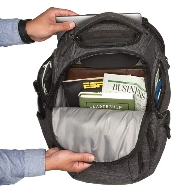 Ogio Mugursoma Renegade RSS Melna P/N: 111059_03