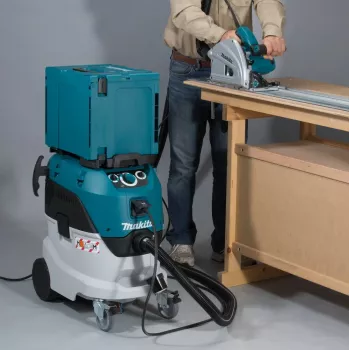 Putekļsūcējs mucas tips Makita VC4210M