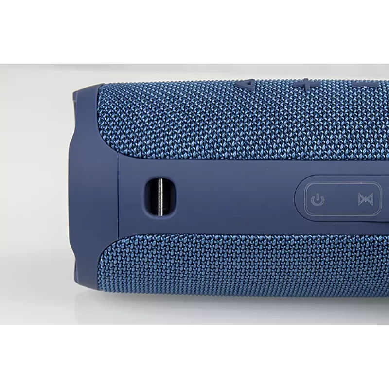 Pārnēsājams skaļrunis MANTA SPK130GO BT — Bluetooth 5.0, TWS, FM, 10W RMS, uzlādējams (melns, 8×8×19 cm)