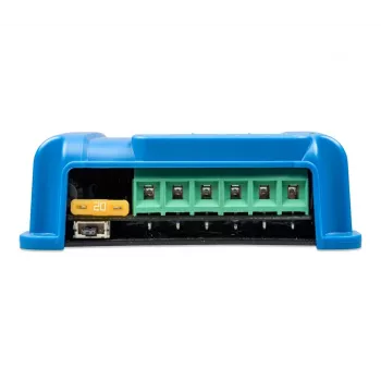 Victron Energy BlueSolar PWM-LCD&USB 12/24V 10A saules uzlādes kontrolieris
