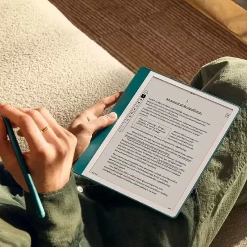 Ebook New Kindle Scribe - 2024 izlaidums 10,2 collu pretatspīduma 64GB Wi-Fi (bez bloķēšanas ekrāna reklāmām) ar Premium Pen Jade
