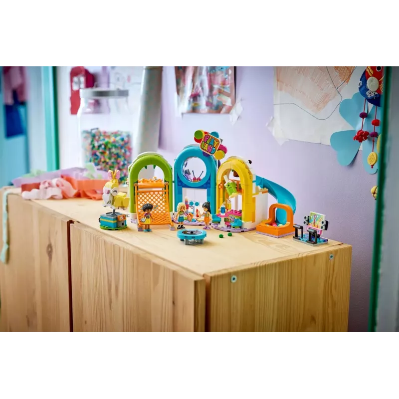 LEGO FRIENDS 42686 Jautrais iekštelpu rotaļu laukums