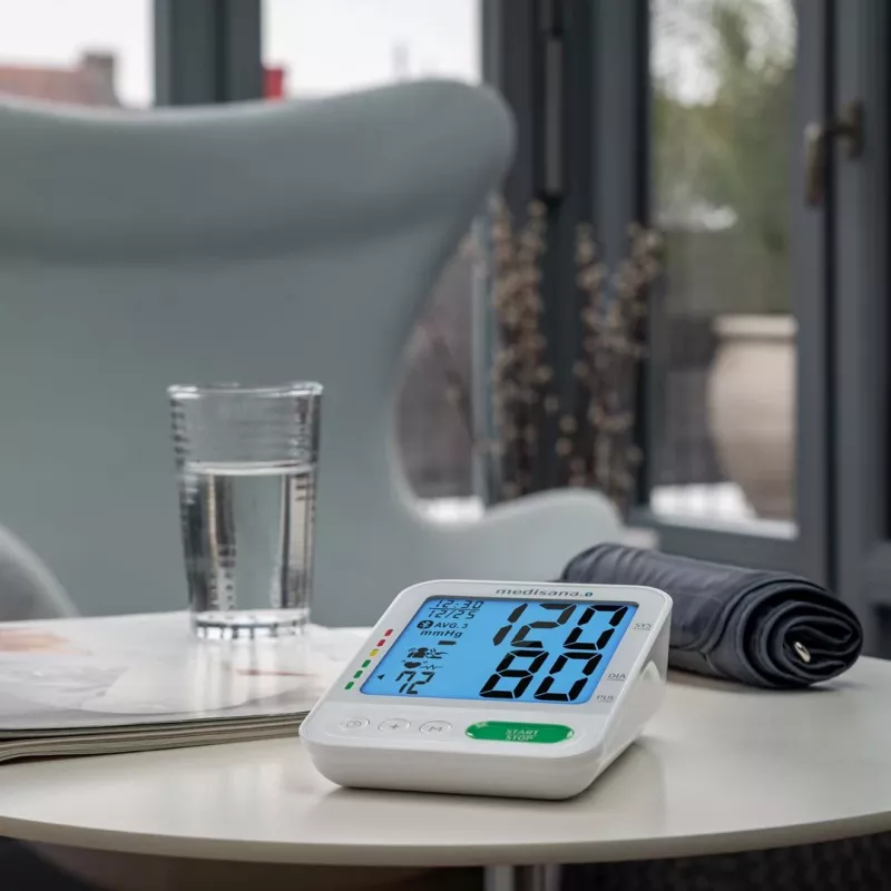 Augšdelma asinsspiediena mērītājs Medisana BU 584 connect