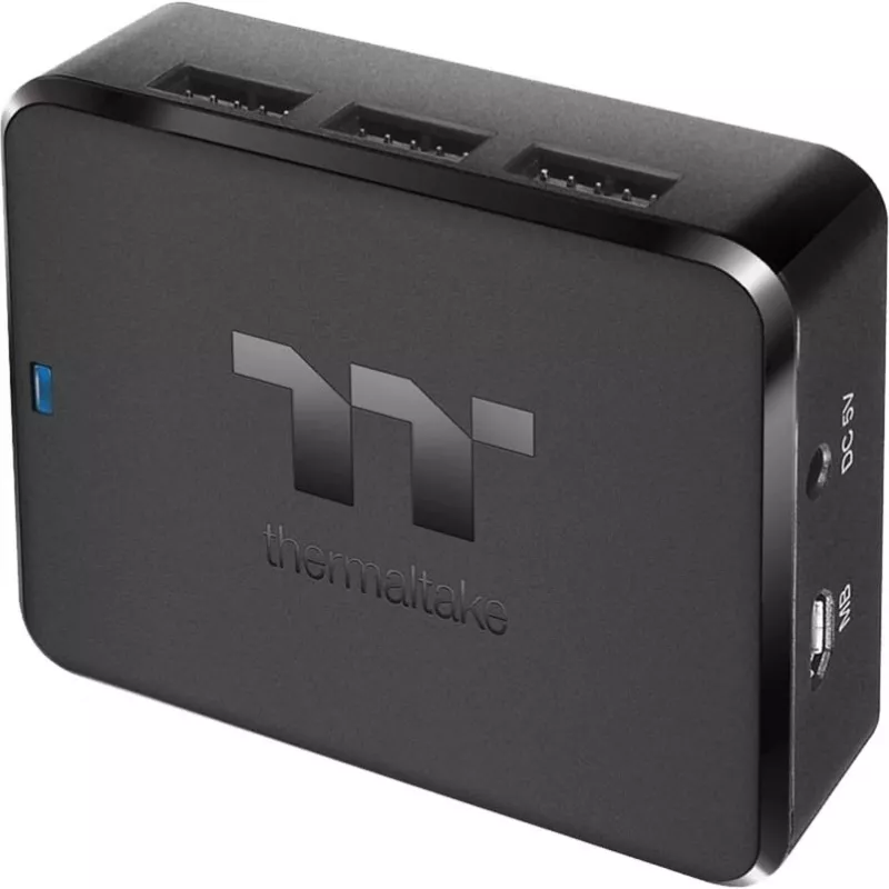 Thermaltake H200 PLUS iekšējais USB centrmezgls - TT Premium Edition - Centrmezgls - 3 x USB 2.0 + 3 x USB 2.0 (iekšējs)