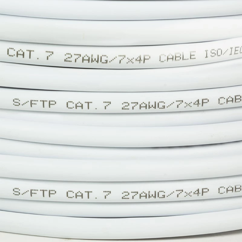Tīkla kabelis LogiLink CPV0042 S/FTP Cat7 305 m Balts