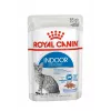 Mitrā kaķu barība Royal Canin Indoor Sterilized 85 g paciņa — pieaugušiem kastrētiem iekštelpu kaķiem, mājputnu garšas, iepakojumā 12 x 85 g