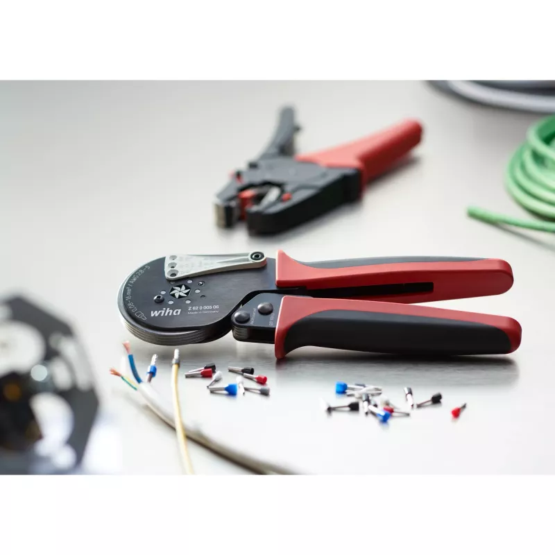 Wiha 41246 kabeļu presēšanas instruments, melns, sarkans