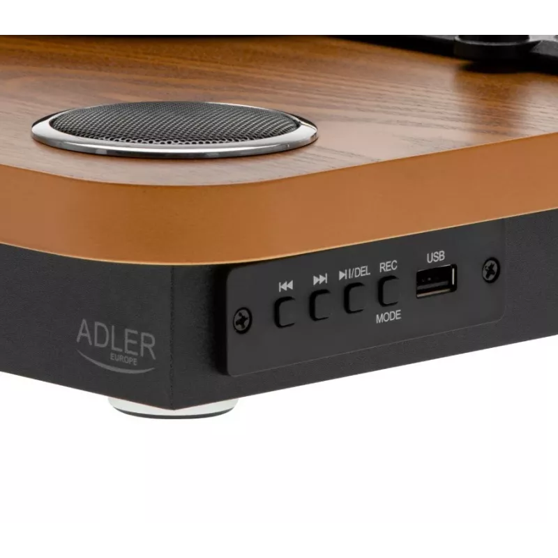 Analogais siksnas piedziņas vinila plašu atskaņotājs Adler AD 1914 ar USB pieslēgvietu, keramisko disku, līdzstrāvas motoru, 33 1/3 apgr./min, Bluetooth 5.4, RCA izejām, iebūvētiem skaļruņiem
