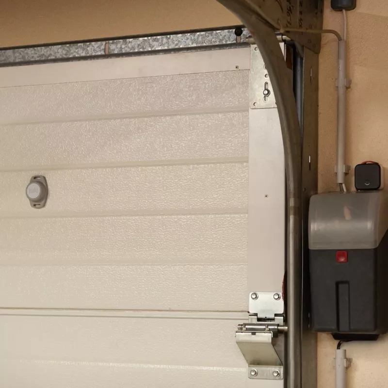 Yale Smart Opener Garage garāžas durvju atvēršanas piederums