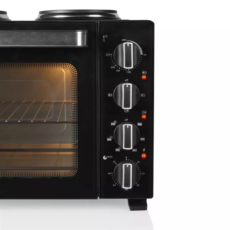 Tristar konvekcijas krāsns ar 2 karstajām plītīm | OV-3670 | 35 L | 3200 W | melna