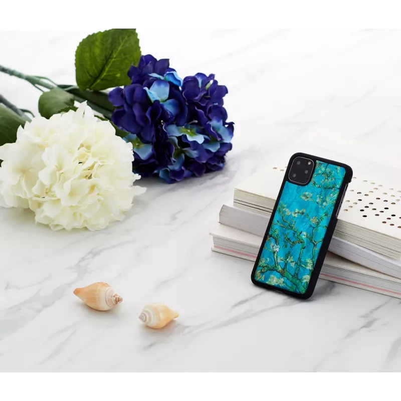 Aizsargapvalks viedtālrunim iKins iPhone 11 Pro Max — Almond Blossom Melns