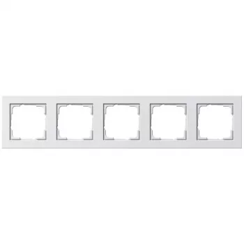 Sienas plāksne GIRA E2 balta — termoplastiska, bezskrūvju dizains, 80.8×366×9.3 mm