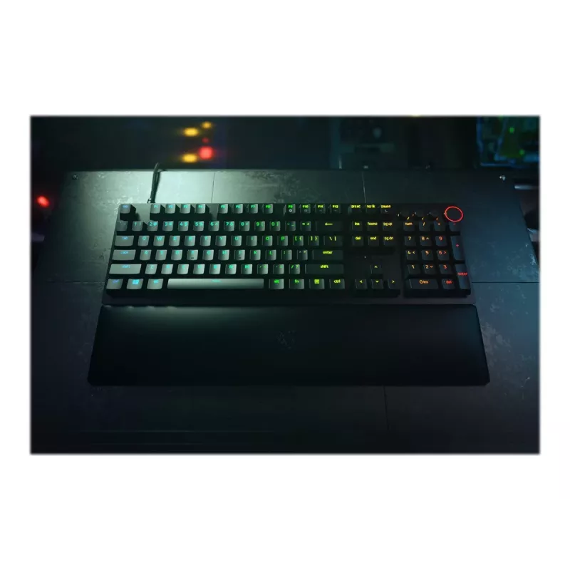 Vadu spēļu tastatūra Razer Huntsman V2 — klikšķoši violeta optiskie slēdži, RGB LED