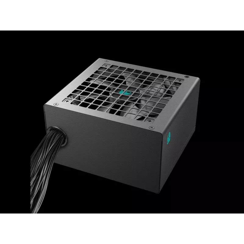 Barošanas bloks DeepCool PF700X 700W ATX, 80 PLUS Bronze, 700 W, 1x 120 mm ventilators, 24-pin, 2x 4+4 CPU, 4x 6+2 PCIe, 6x SATA