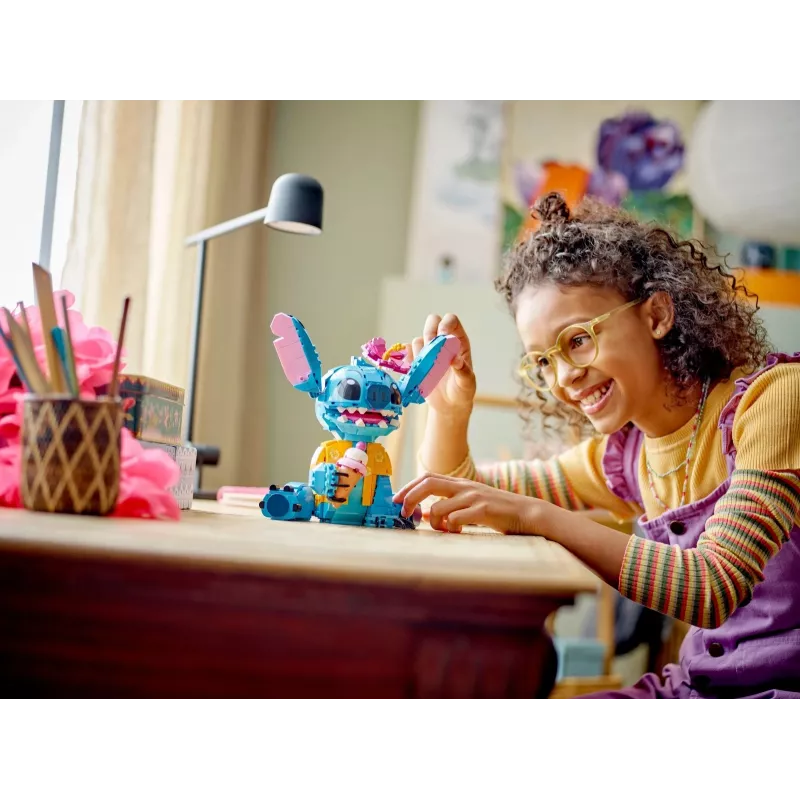 LEGO | Disney Stitch būvējams bērnu rotaļu komplekts ar saldējuma konusu 43249