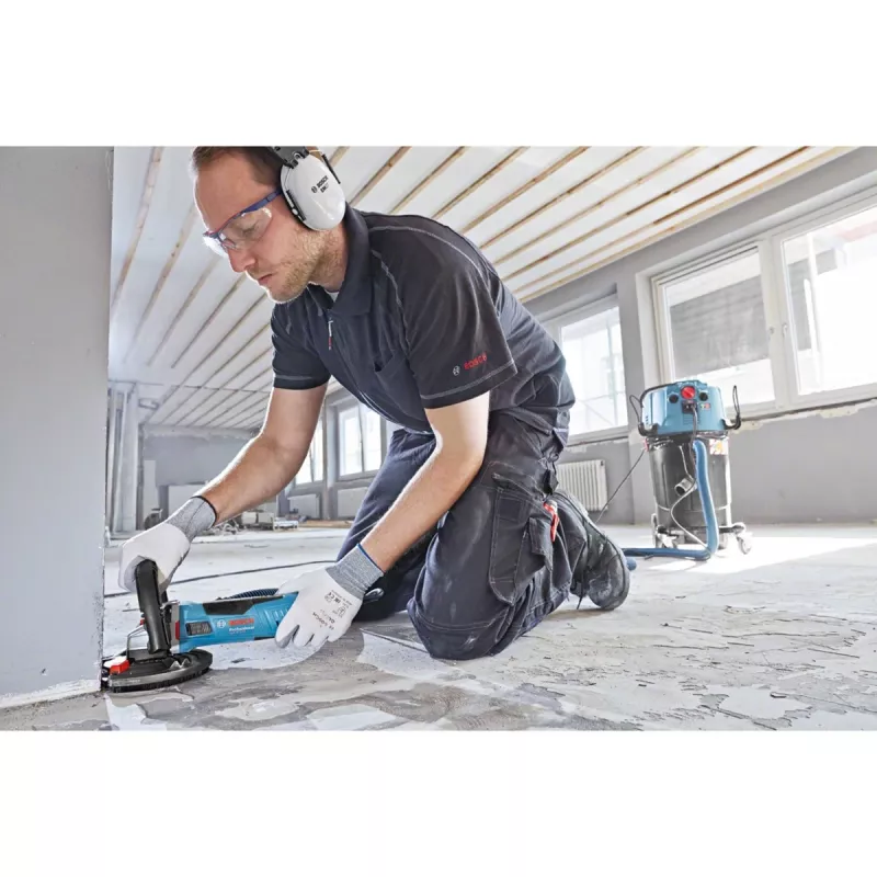 Bosch GBR 15 CAG 9300 RPM Melns, Zils 1500 W
