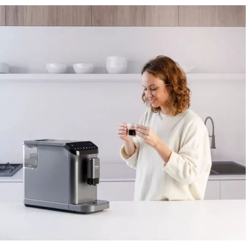 Espresso automāts Taurus Accento Latte, pilnībā automātisks, iebūvēta dzirnaviņa, 1,5 L ūdens tvertne, kafijas pupiņu ievade