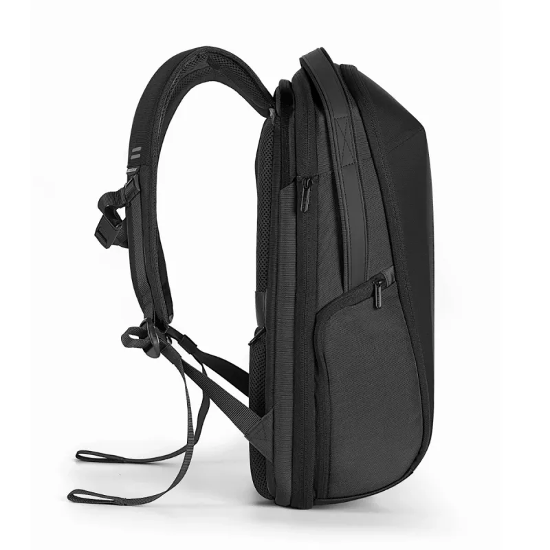 Mugursoma XDDESIGN Bizz Melns — ūdensizturīga, viegla, modelis P705.931