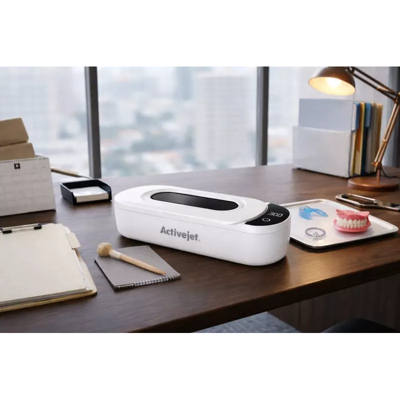 Ultraskaņas tīrītājs ActiveJet AUC-200 balts UV, 100–240 V, 231×96×67 mm, 450 g