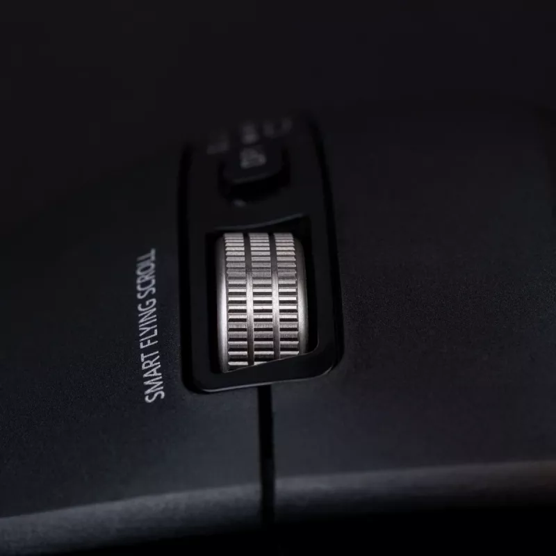 Bezvadu pele YENKEE SPIN DUAL 2095BK — kompakta divu režīmu optiskā pele, modelis YMS 2095B SPIN