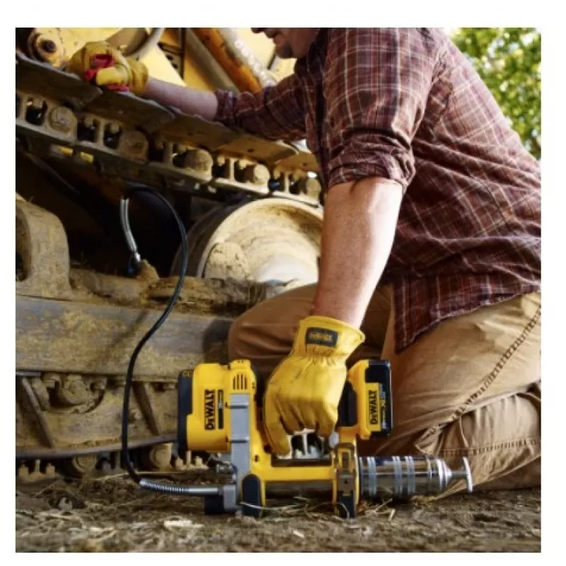 DeWALT DCGG571M1 elektriskā smērvielu padeves pistole