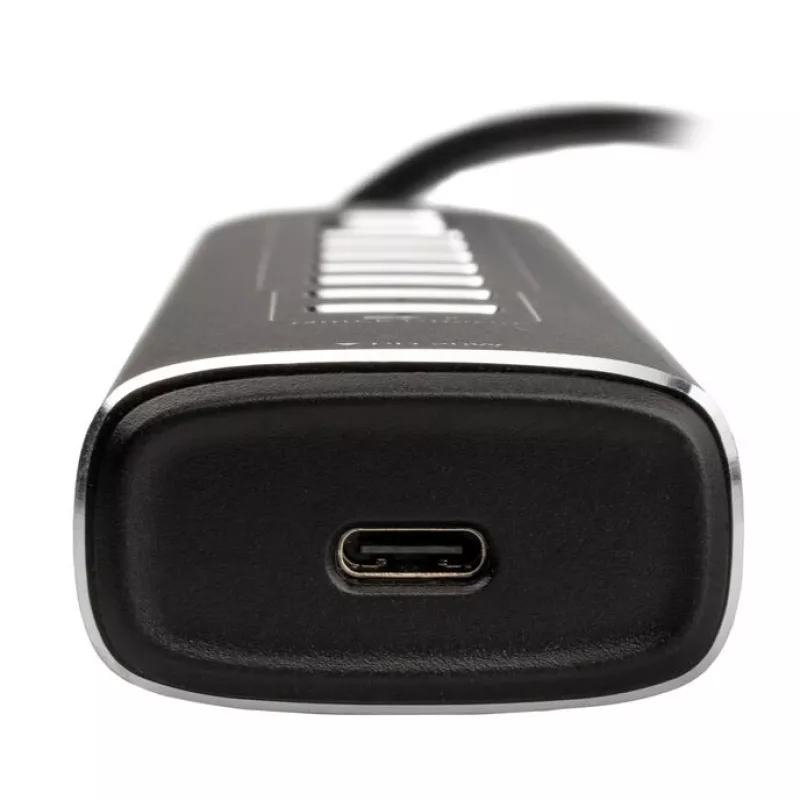 Nitro Concepts UH1, 10 portu hibrīdais USB centrmezgls, USB 3.2