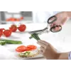 Virtuves šķēres GEFU 12660 — nerūsējošā tērauda asmeņi, plastmasas rokturis, garums 191 mm, platums 80 mm