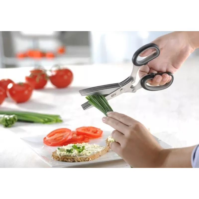 Virtuves šķēres GEFU 12660 — nerūsējošā tērauda asmeņi, plastmasas rokturis, garums 191 mm, platums 80 mm