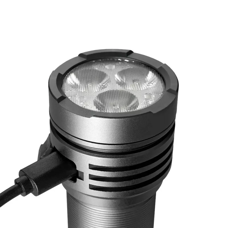 LED lukturītis everActive LUMINATO R FL-3300R — 3300 lūmeni, uzlādējams