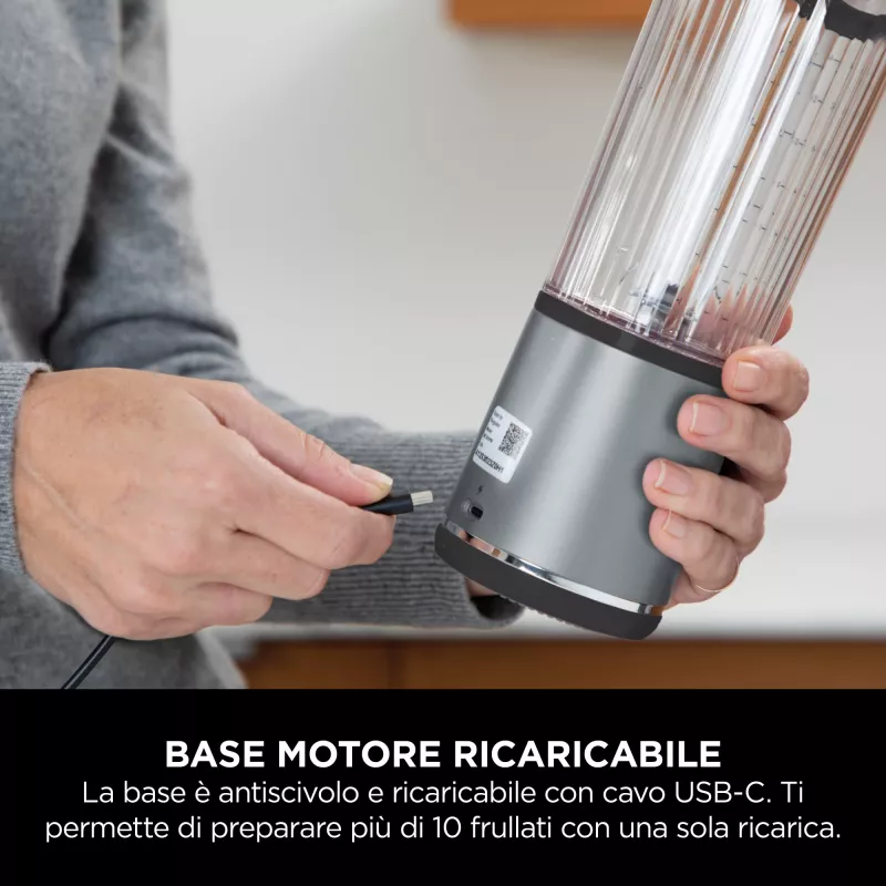 Sporta blenderis Ninja Blast BC151EUNV — 0,53 L bļoda, 14,4 W, ar akumulatoru, zils