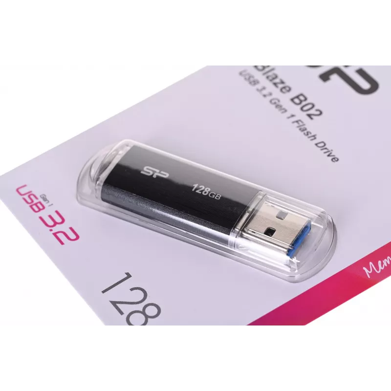 USB zibatmiņa Silicon Power 128 GB USB Type-A 3.2 Gen 1 Blaze B02, plastmasas vāciņš, atslēgu gredzens, melna