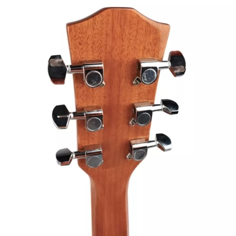 Elektroakustiskā ģitāra V-tone VEAG1 CE 4/4 Wood — pilna izmēra dreadnought, izgriezums, egles koka virsma, sarkankoka aizmugure un sāni, iebūvēts priekšpastiprinātājs
