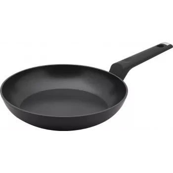 Cepamā panna LAMART LP1002 MARCHE 24 cm — alumīnija, ar nepiedegošu pārklājumu, melna