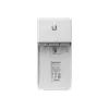 Slēdzis UBIQUITI NanoSwitch Gigabit Ethernet PoE, 4x Gigabit RJ-45, 4x PoE porti, 36 W budžets, 24 V līdzstrāva