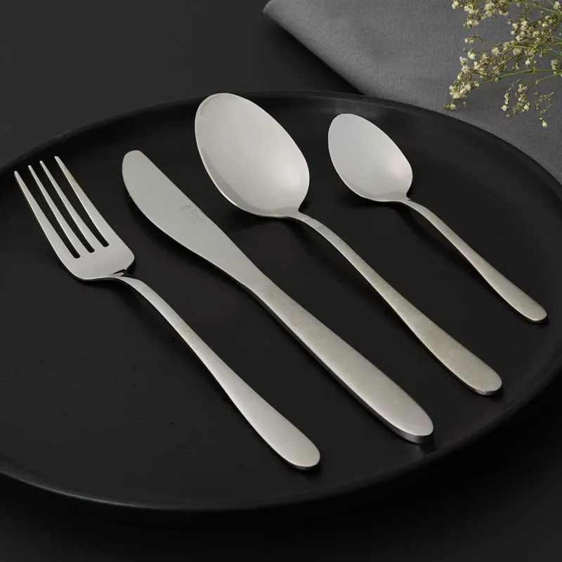 Galda piederumu komplekts Russell Hobbs RH01519EU7 16 gab. ģeometrisks dizains, nerūsējošais tērauds