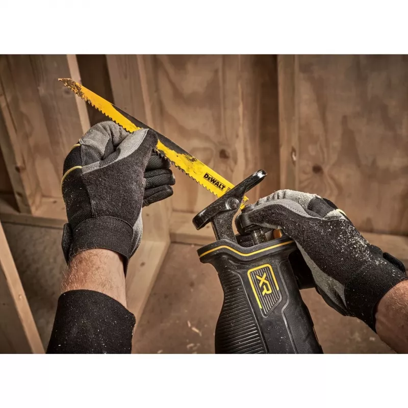DeWALT DCS382N-XJ motorzāģis