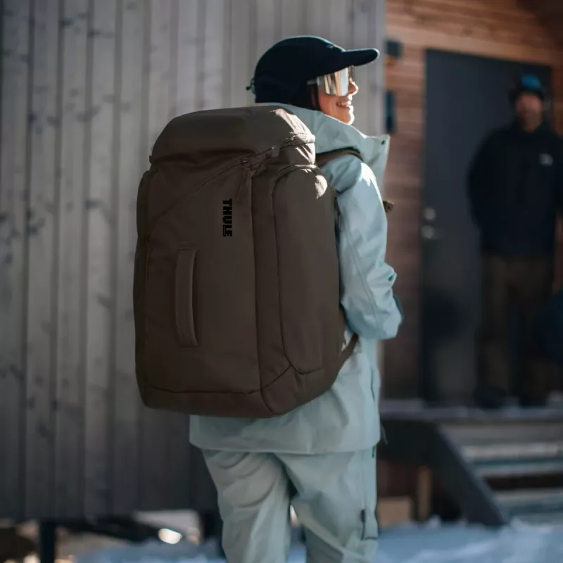 Thule 5157 Roundtrip Ritošā slēpju un snovborda zābaku mugursoma 60L Deep Khaki