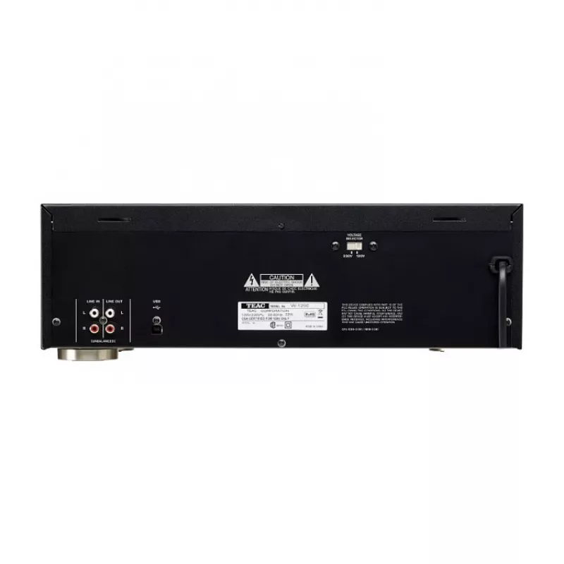 Kasešu magnetofons TEAC W-1200