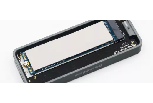 Kā izvēlēties SSD disku 2026. gadā: NVMe vai SATA, TLC vai QLC, DRAM