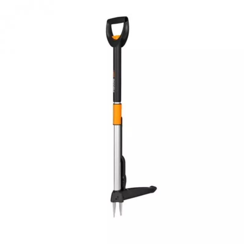 Ravētājs Fiskars 1020125 ar metāla rokturi, dārza ravētājs, dziļums 1190 mm, platums 30 mm, svars 1,25 kg