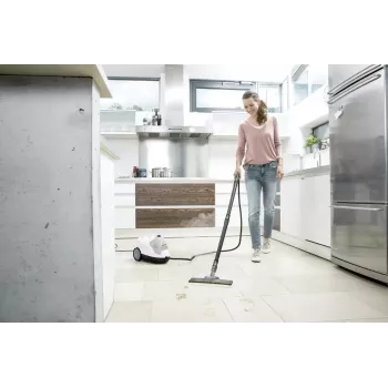 Cilindrisks tvaika tīrītājs Kärcher SC 4 EasyFix — 2000 W, 0.8 L tvertne, 3.5 bar, 2.2 m šļūtene
