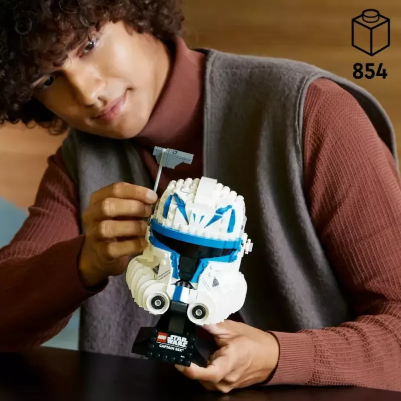 Saliekama displeja ķivere LEGO Star Wars Captain Rex 75349 — 854 detaļas, pieaugušo kolekcijas priekšmets (18+)
