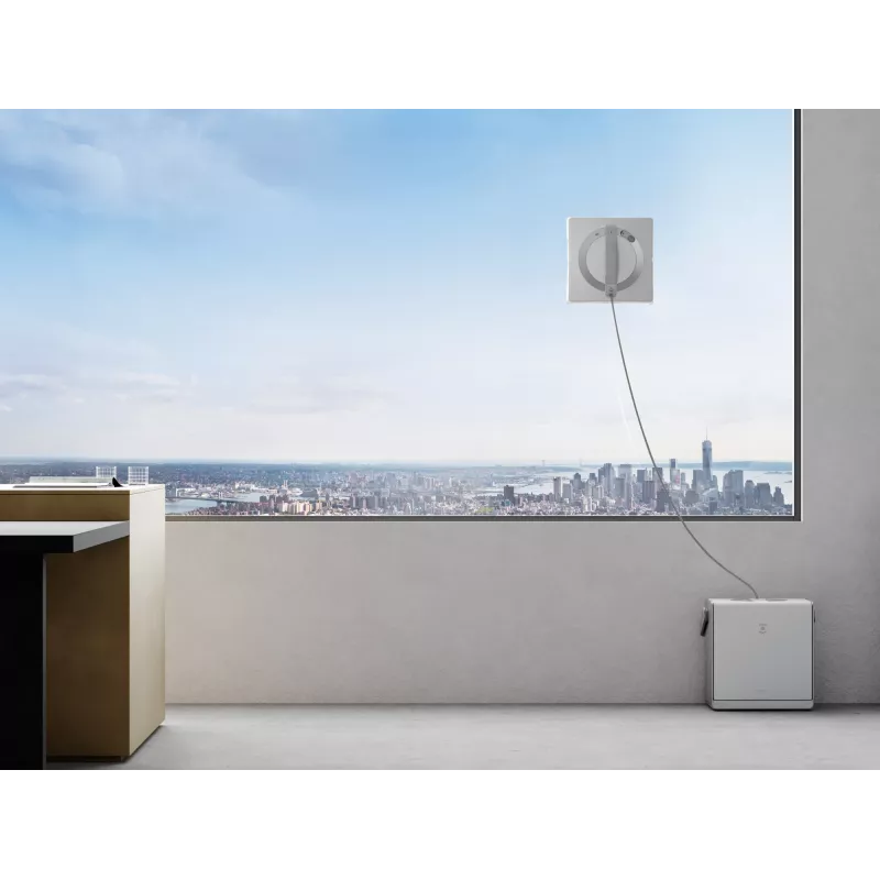 Logu tīrītājs Ecovacs WINBOT W2 OMNI — baterija 4500 mAh, 96 W, bezsuku motors, 260×251 mm lupatiņa, vads 5.5 m, minimālais logs 30×40 cm