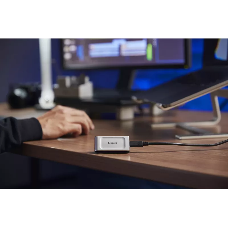 Kingston Technology 1000G PORTABLE SSD XS2000, 1 TB, USB Type-C, 3.2 Gen 2 (3.1 Gen 2), 2000 MB/s, Melns, Sudrabs