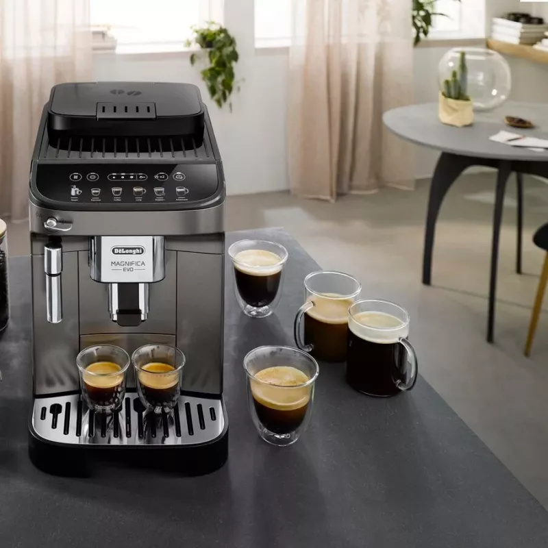 De’Longhi Magnifica Evo pilnībā automātisks espresso aparāts 1,8 l
