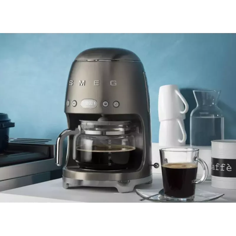 Pilienveida kafijas automāts Smeg 1,4 L DCF02BLEU