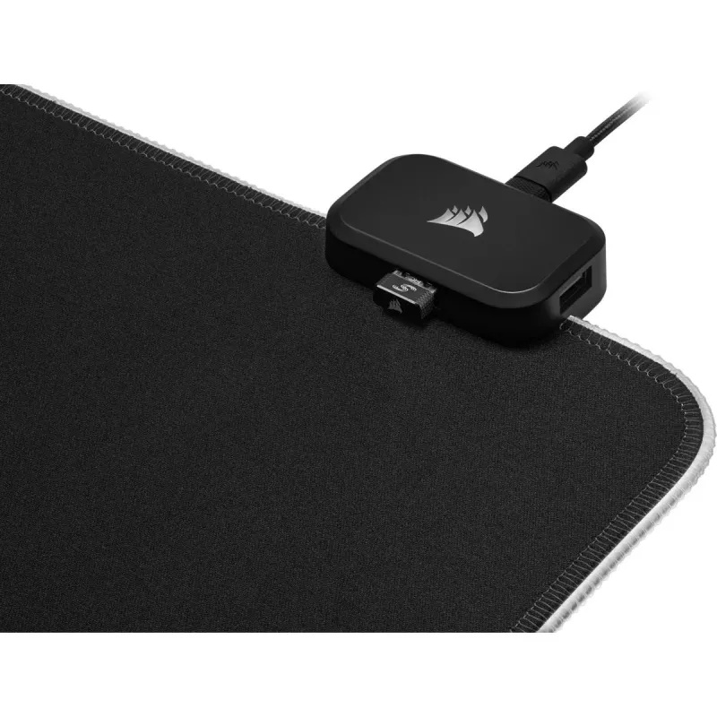 Spēļu peles paliktnis CORSAIR MM700 RGB — 930×400 mm, 4 mm biezums, gumijas pamatne, ar USB darbināms LED fona apgaismojums, melns