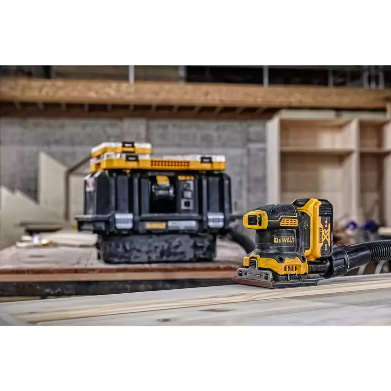Pārnēsājamā slīpmašīna DeWALT DCW200N-XJ